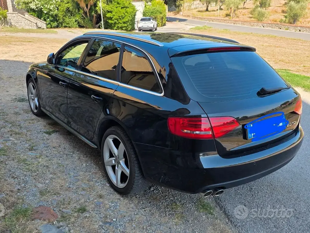 Usata Audi A4 140 CV (102 kW) 2009 Nero Station wagon