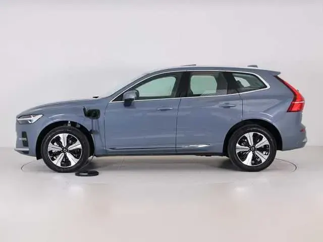 Usata Volvo XC60 Plus 253 CV (186 kW) 2023 Grigio SUV