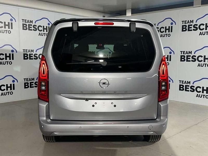Nuova Opel Combo Elegance 131 CV (96 kW) 2026 Grigio Monovolume