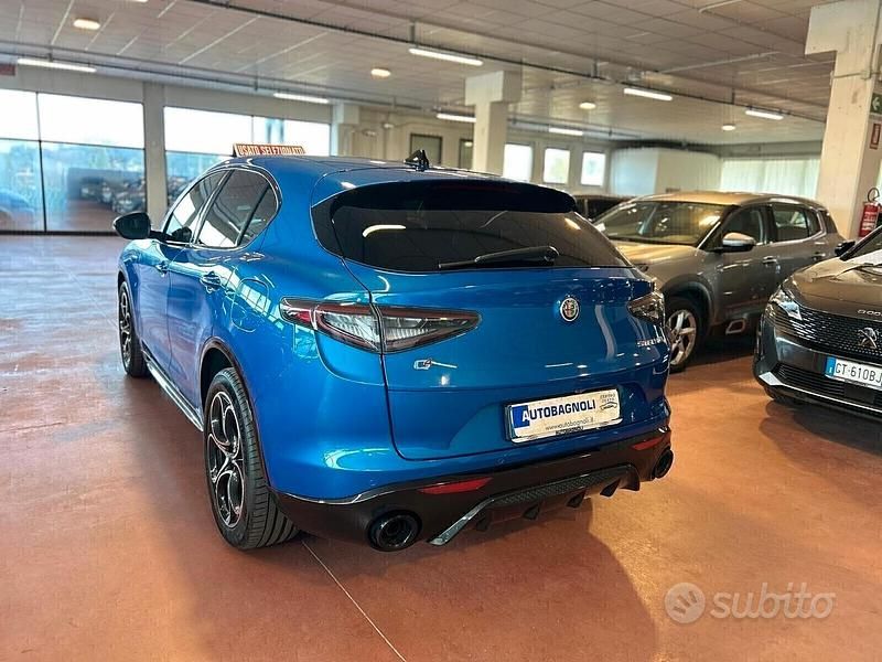 Usata Alfa Romeo Stelvio Veloce 210 CV (154 kW) 2024 Blu SUV