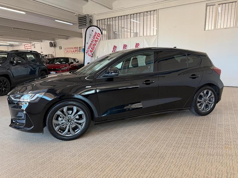 Usata Ford Focus ST-Line 155 CV (114 kW) 2025 Nero Berlina