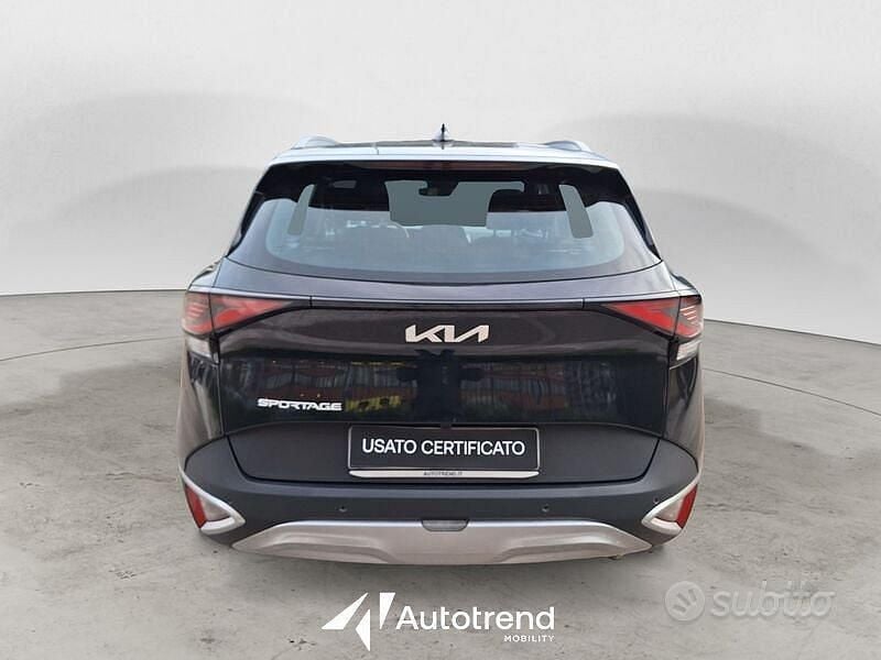 Usata Kia Sportage 136 CV (100 kW) 2022 Nero SUV