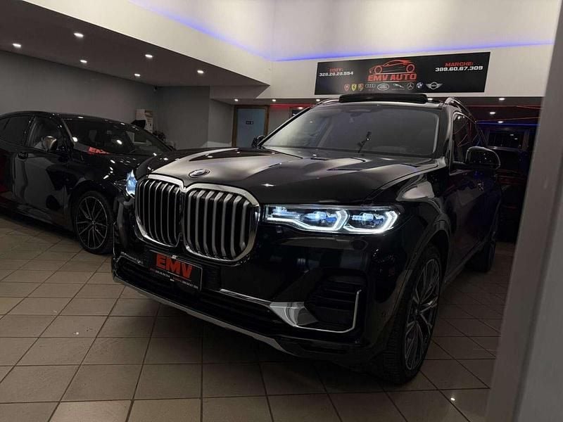 Usata BMW X7 340 CV (250 kW) 2021 Nero SUV