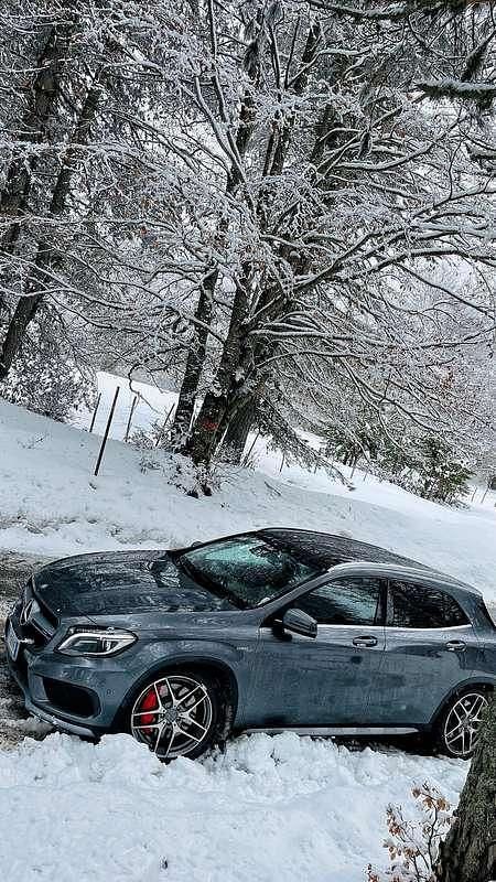 Usata 2016 Mercedes GLA45 AMG AMG SUV | 25.000 € (Buon prezzo) - Immagine 1/4