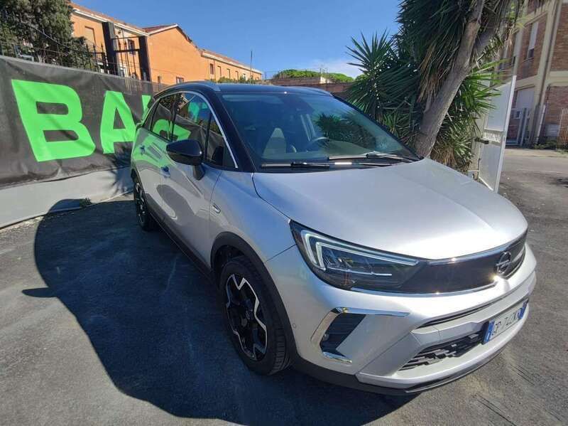 Argento Usata 2023 Opel Crossland X Elegance SUV | 15.900 € (Cara) - Immagine 1/4