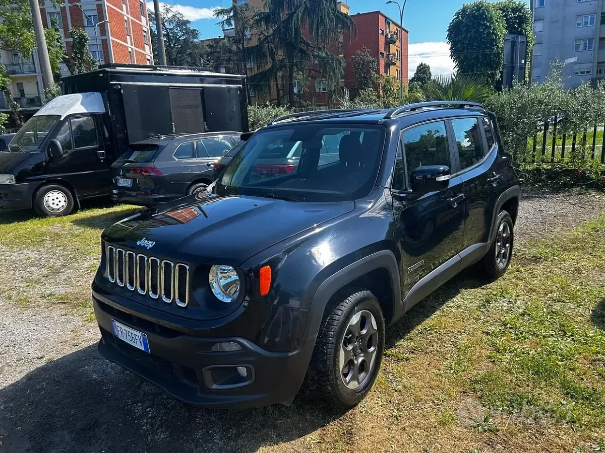 Begagnad Jeep Renegade Longitude 140 HK (102 kW) 2018 Svart SUV