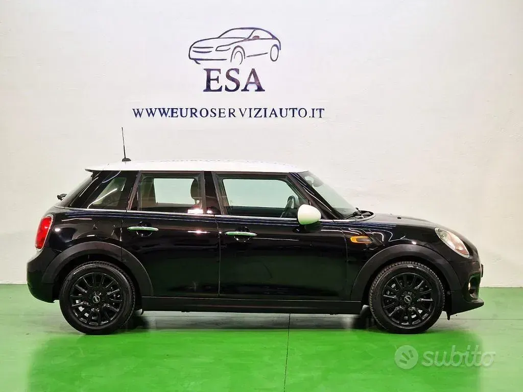 Usata Mini One D Business 95 CV (69 kW) 2015 Nero Utilitaria