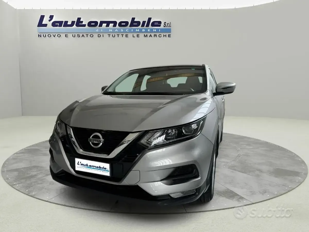 Usata Nissan Qashqai 116 CV (85 kW) 2020 Grigio SUV