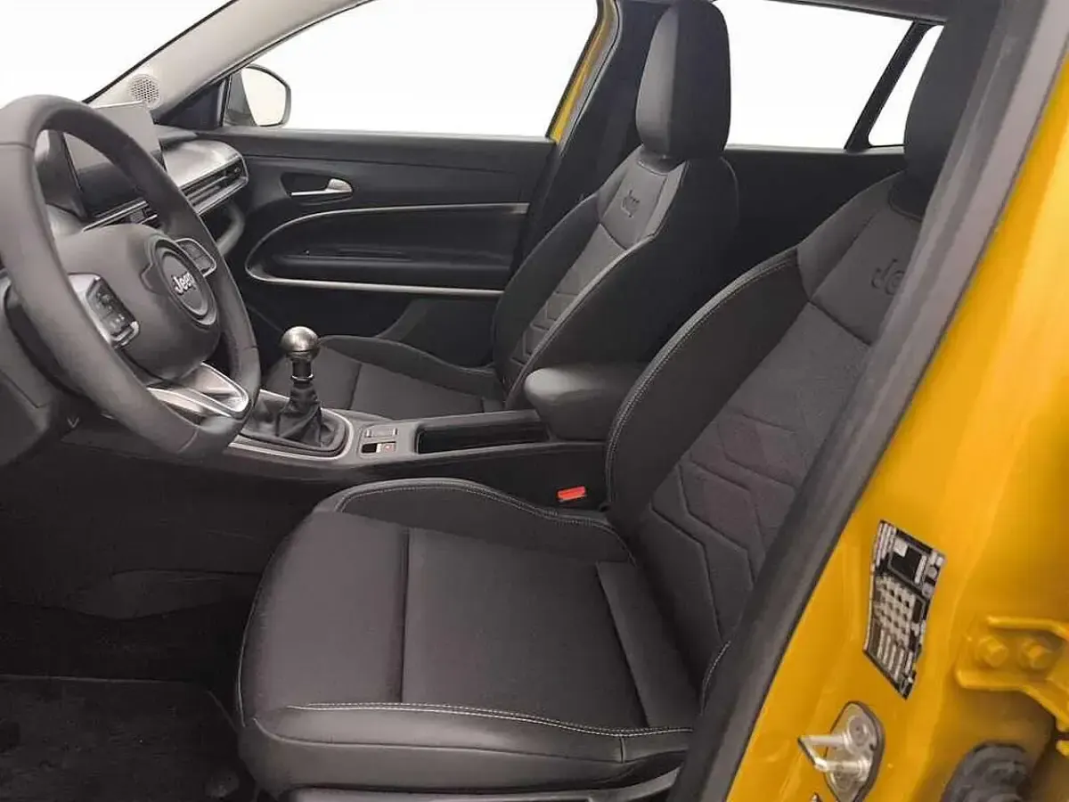 Usata Jeep Avenger Summit 101 CV (74 kW) 2025 Sun SUV