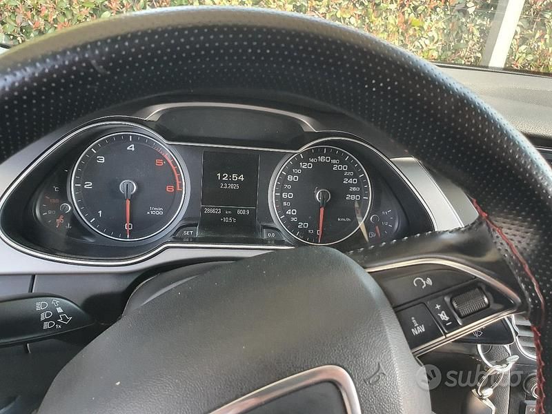 Usata Audi A4 143 CV (105 kW) 2013 Grigio Station wagon