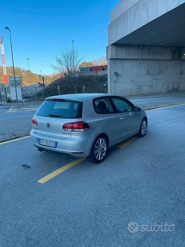 Usata VW Golf 140 CV (102 kW) 2011 Grigio Berlina