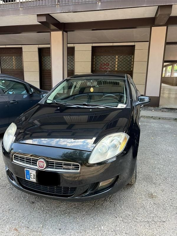 Usata Fiat Bravo 120 CV (88 kW) 2010 Nero Utilitaria