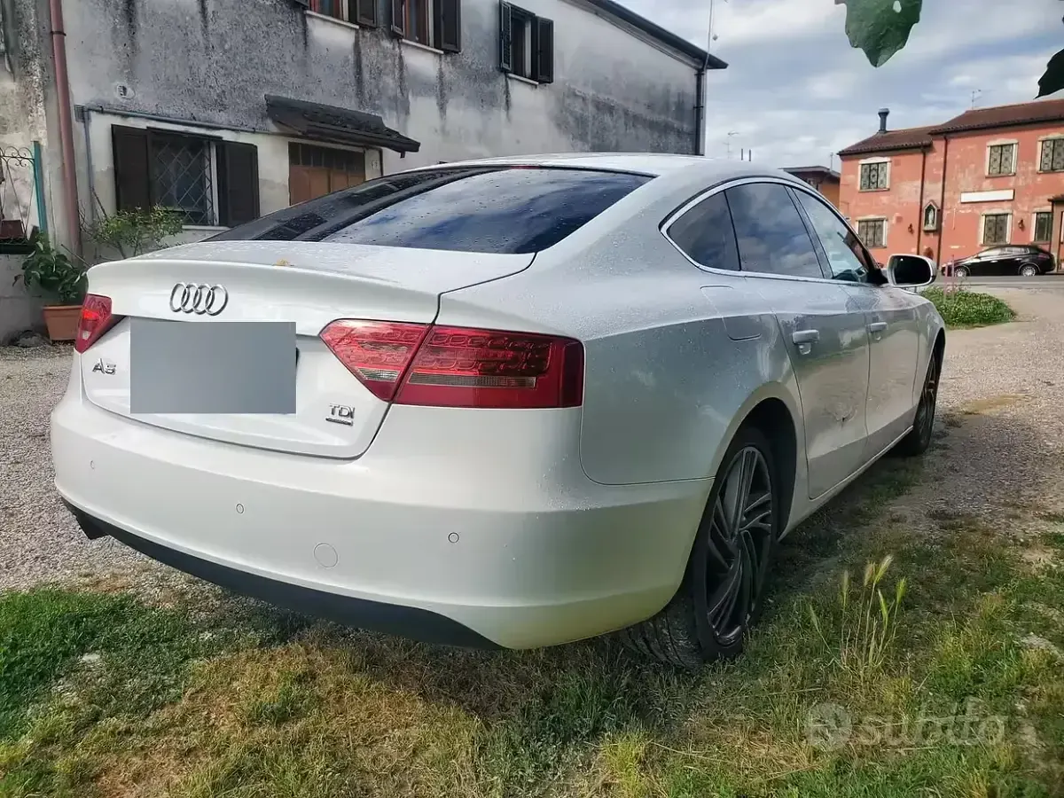 Usata Audi A5 170 CV (125 kW) 2011 Bianco Coupé