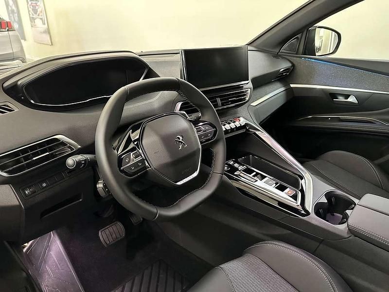 Usata Peugeot 3008 Allure 131 CV (96 kW) 2023 Nero SUV