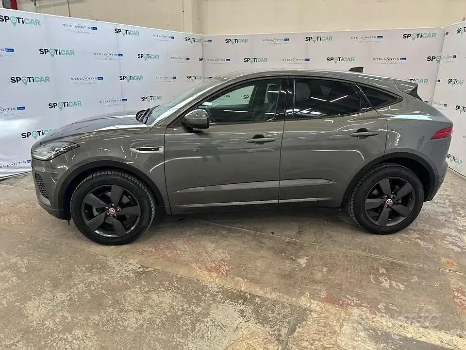 Usata Jaguar E-Pace 150 CV (110 kW) 2019 Grigio SUV