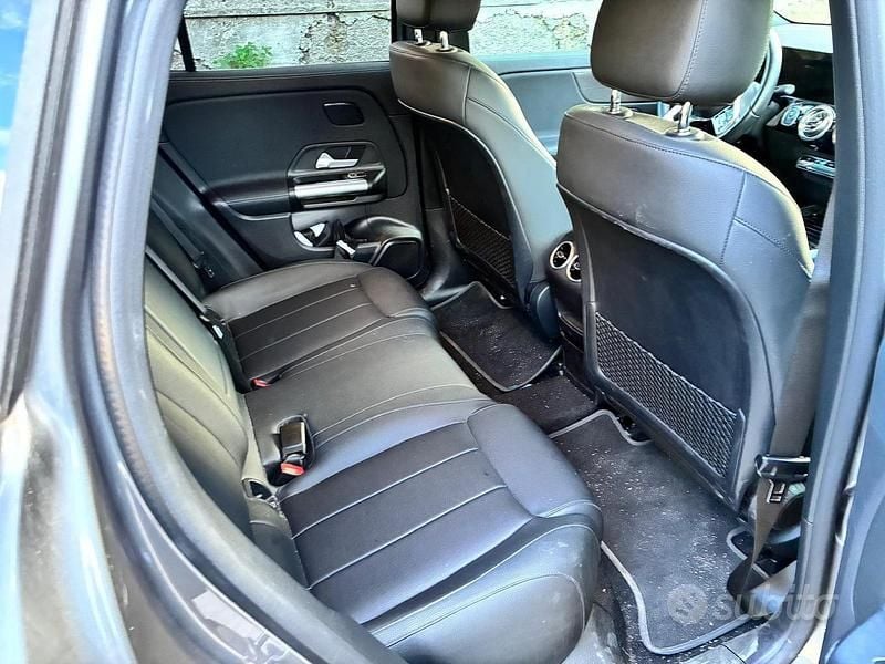 Usata Mercedes EQA250 139 kW (190 CV) 2023 Grigio SUV