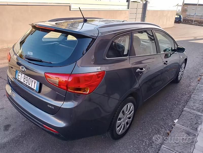 Usata Kia Ceed 2013 Utilitaria