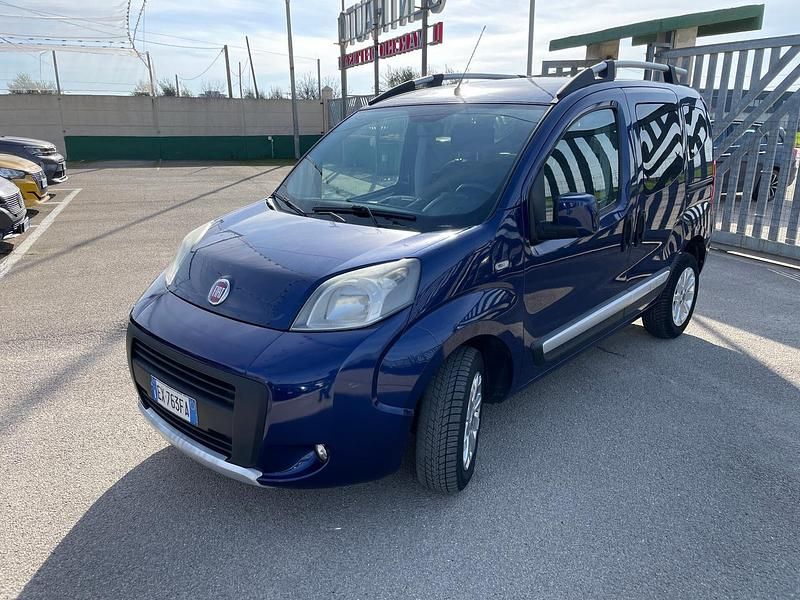 Usata Fiat Qubo Trekking 95 CV (69 kW) 2014 Blu Monovolume