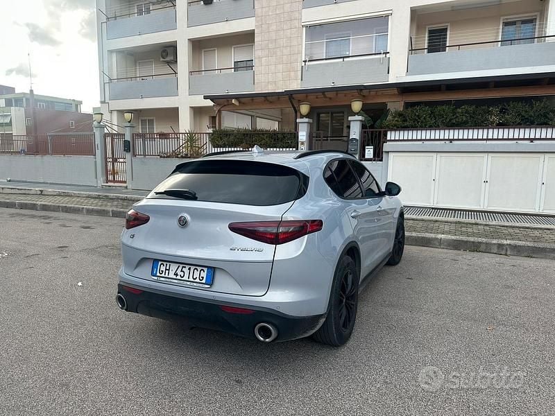 Usata Alfa Romeo Stelvio 2022 SUV
