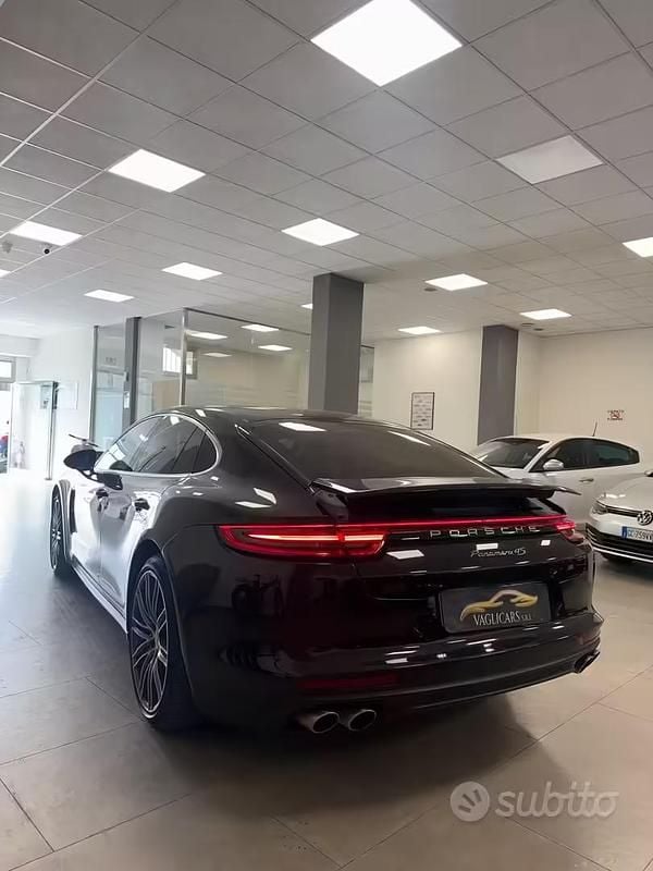 Usata Porsche Panamera 4S Diesel 422 CV (310 kW) 2017 Utilitaria