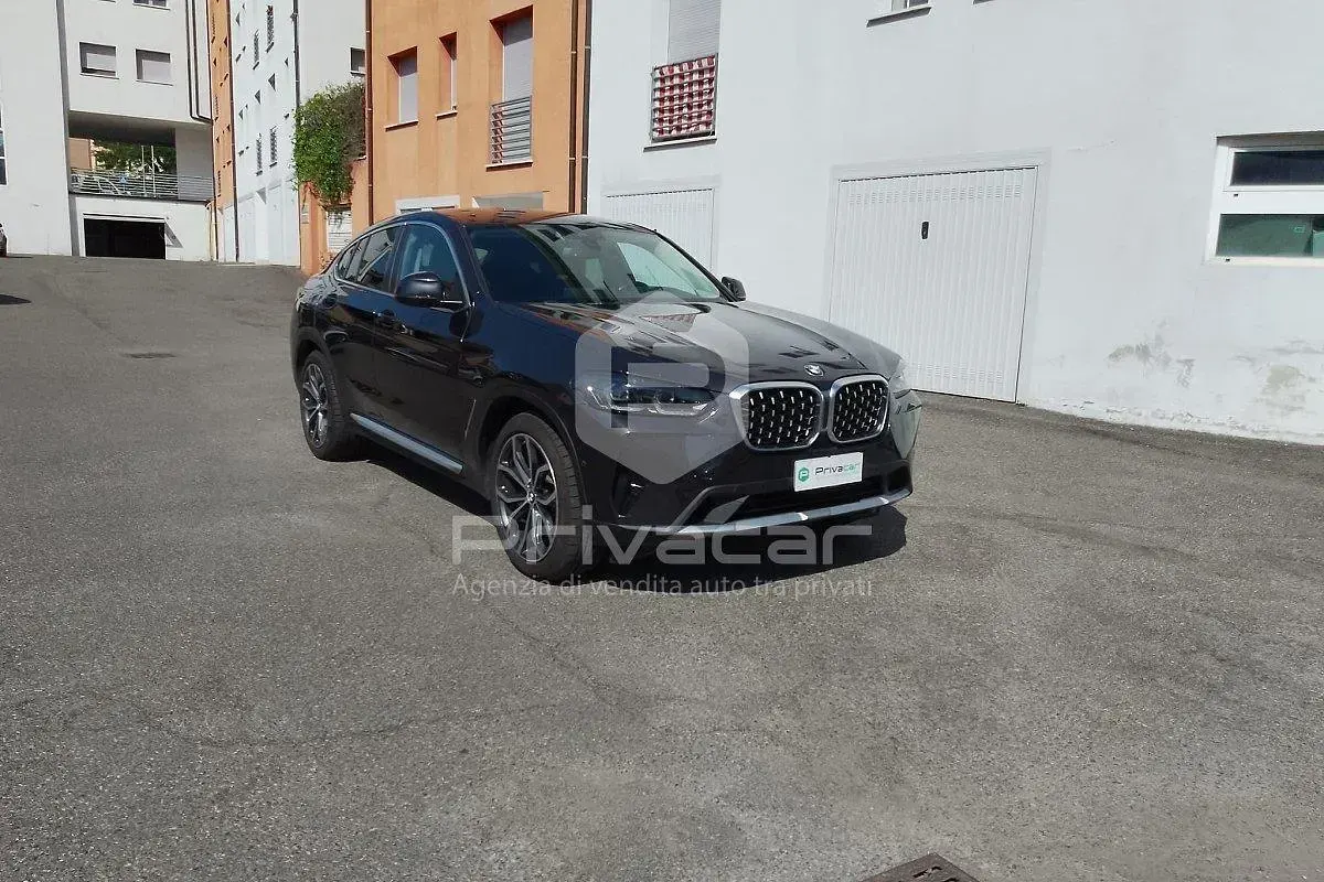 Usata BMW X4 Comfort Edition 190 CV (139 kW) 2021 Grigio SUV