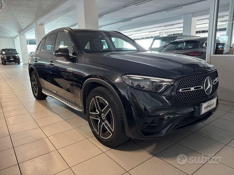 Usata Mercedes GLC220 Premium 197 CV (144 kW) 2023 Nero SUV