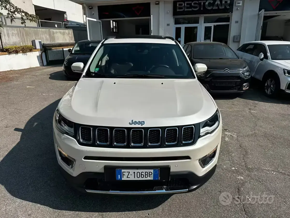 Usata Jeep Compass Limited 170 CV (125 kW) 2018 Bianco SUV