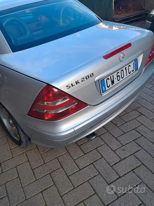 Usata Mercedes SLK200 2005 Grigio Cabrio