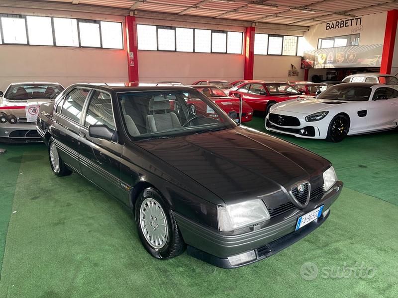 Usata Alfa Romeo 164 210 CV (154 kW) 1992 Grigio Berlina