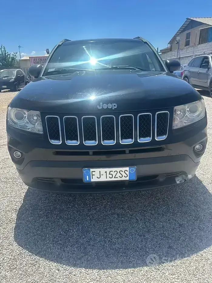 Usata Jeep Compass Limited 136 CV (100 kW) 2012 Giallo SUV