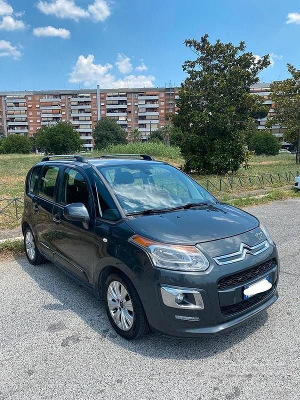 Grigio Usata 2014 Citroën C3 Picasso Exclusive Monovolume | 4800 € (Ottimo prezzo) - Immagine 1/4