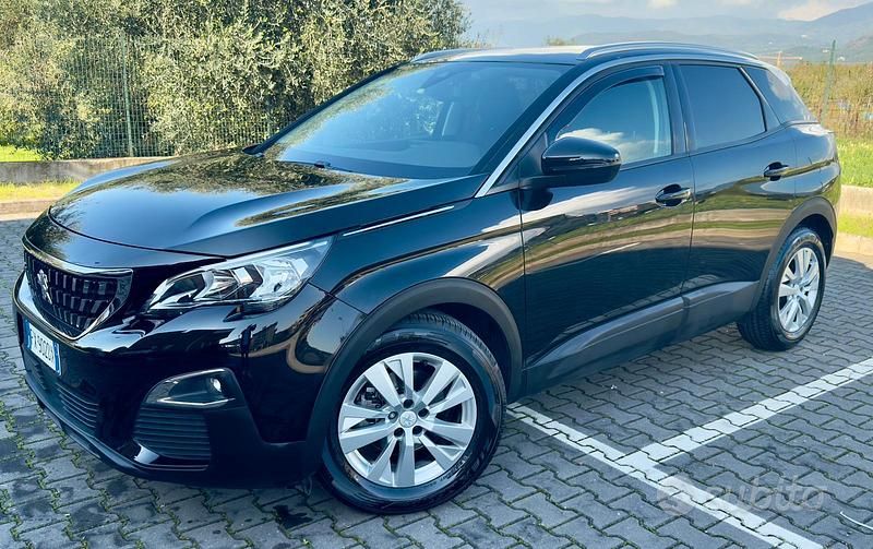 Usata Peugeot 3008 Business-Line 131 CV (96 kW) 2019 Nero SUV