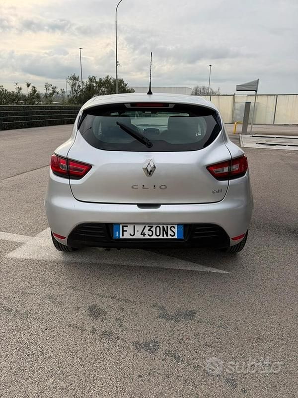 Usata Renault Clio IV 75 CV (55 kW) 2017 Berlina