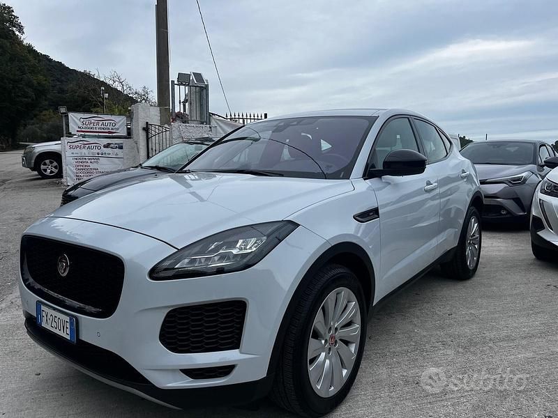 Bianco Usata 2019 Jaguar E-Pace R-Dynamic SUV | 18.900 € (Super prezzo) - Immagine 1/4