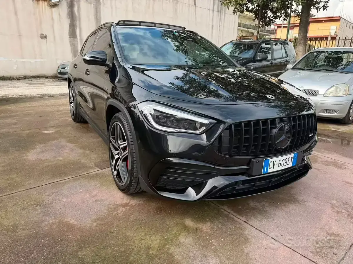 Usata Mercedes GLA35 AMG AMG 306 CV (225 kW) 2021 Nero SUV