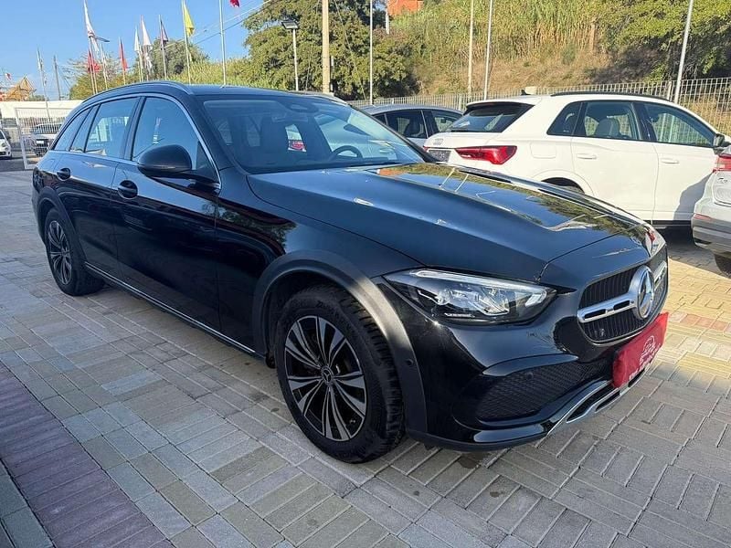 Usata Mercedes C220 Advanced 197 CV (144 kW) 2024 Nero Station wagon