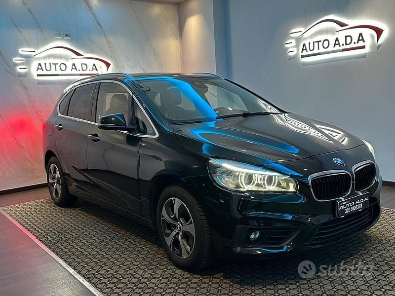 Usata BMW 218 Luxury Line 150 CV (110 kW) 2016 Nero Station wagon