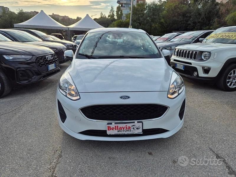 Usata Ford Fiesta 86 CV (63 kW) 2019 Bianco Berlina
