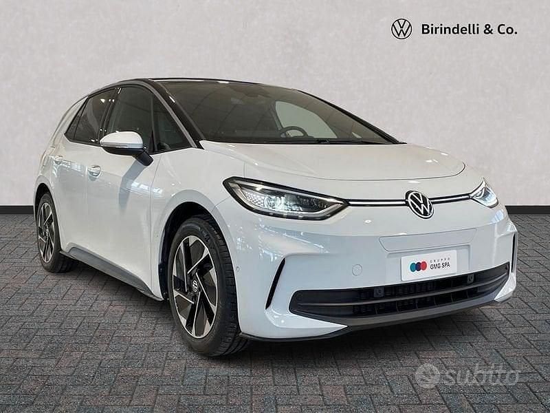 Usata VW ID.3 Pure 125 kW (170 CV) 2025 Bianco Utilitaria