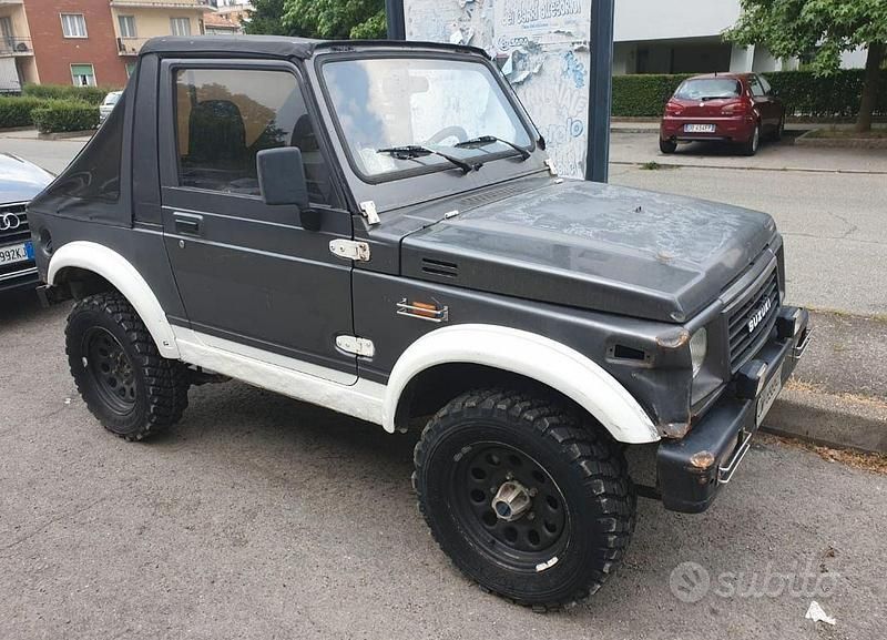 Usata Suzuki Samurai 1988 Grigio SUV