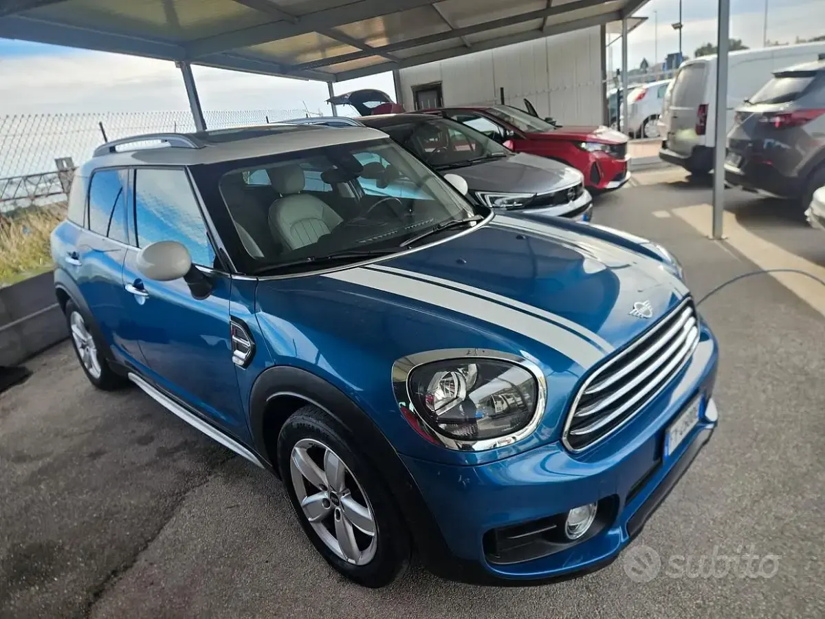 Usado Mini Cooper D Countryman 150 CV (110 kW) 2019 Azul SUV
