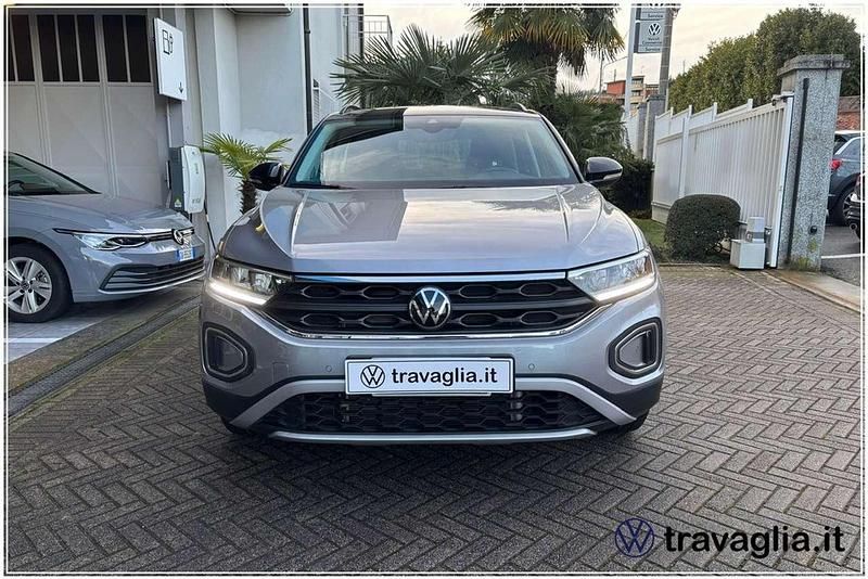 Usata VW T-Roc Life 150 CV (110 kW) 2023 Pyrit silver met / tetto nero SUV