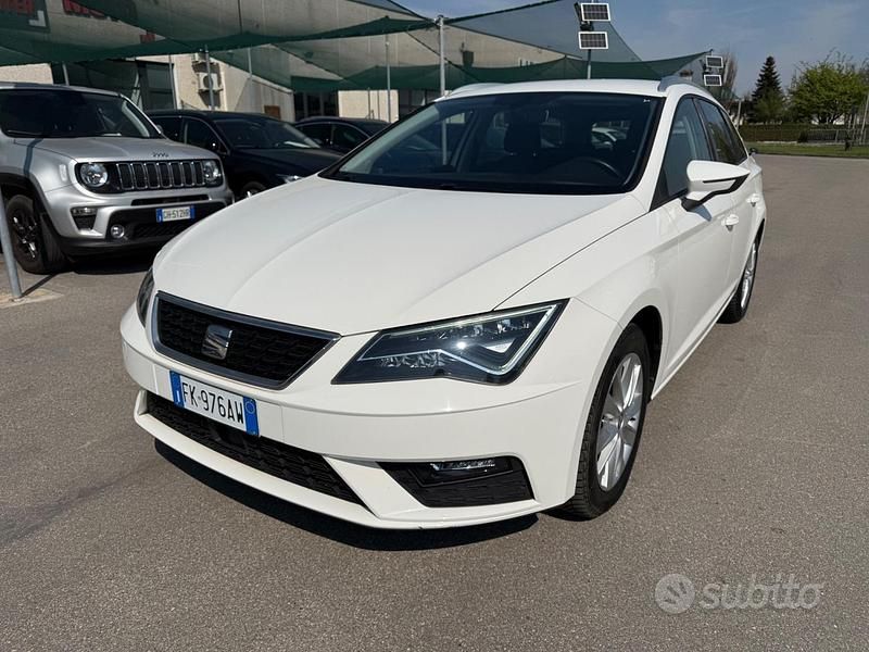 Usata Seat Leon ST Business 116 CV (85 kW) 2017 Bianco Station wagon