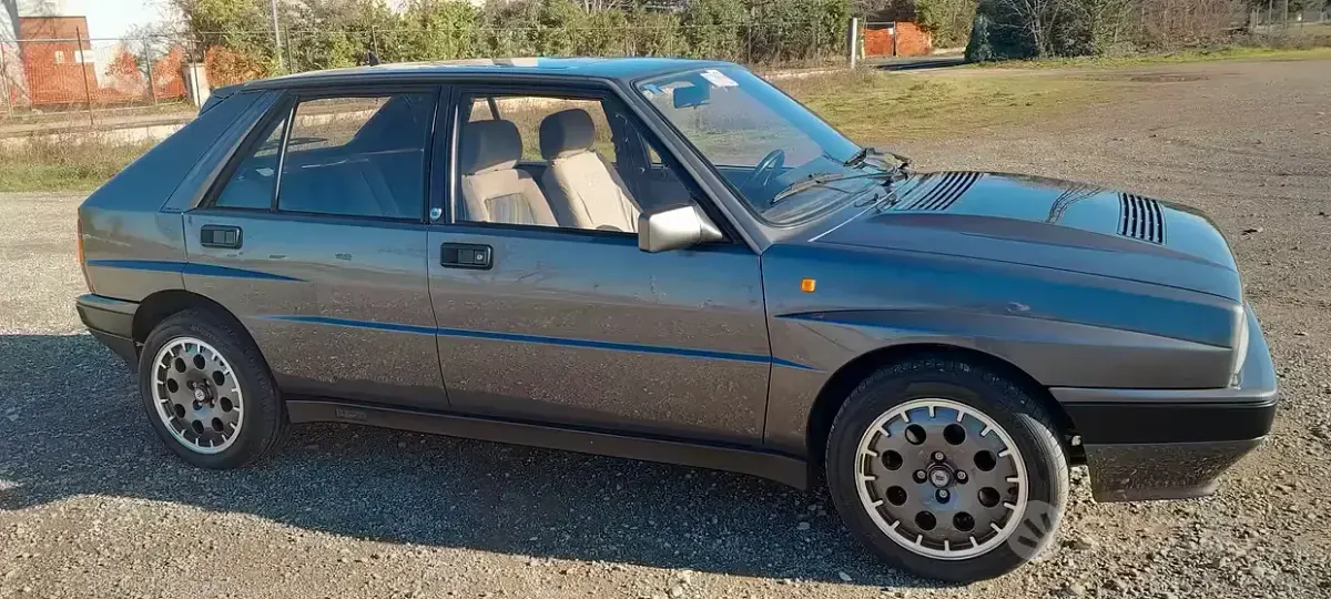 Usata Lancia Delta 196 CV (144 kW) 1990 Grigio Utilitaria