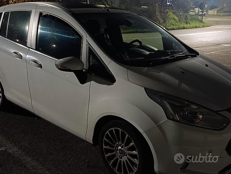 Usata Ford B-MAX 2012 Bianco Monovolume