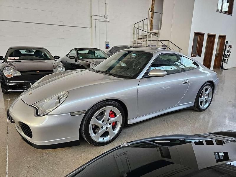 Usata Porsche 911 Carrera 4S 320 CV (235 kW) 2002 Argento Coupé