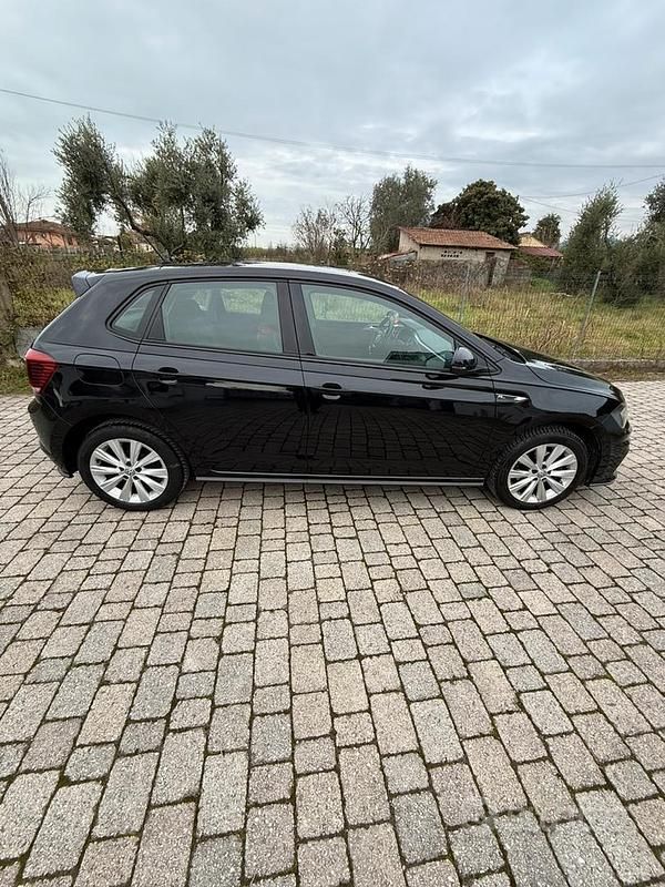 Usata VW Polo R-line 95 CV (69 kW) 2018 Nero Utilitaria