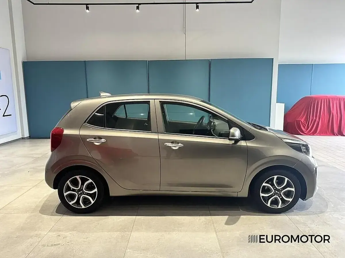 Usata Kia Picanto 65 CV (47 kW) 2020 Grigio Utilitaria