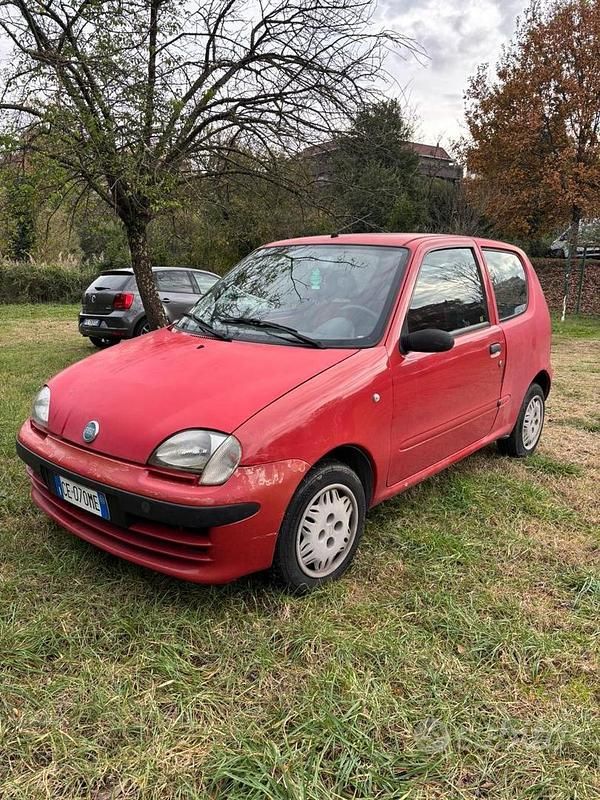 Usata Fiat 600 2003 Rosso Utilitaria