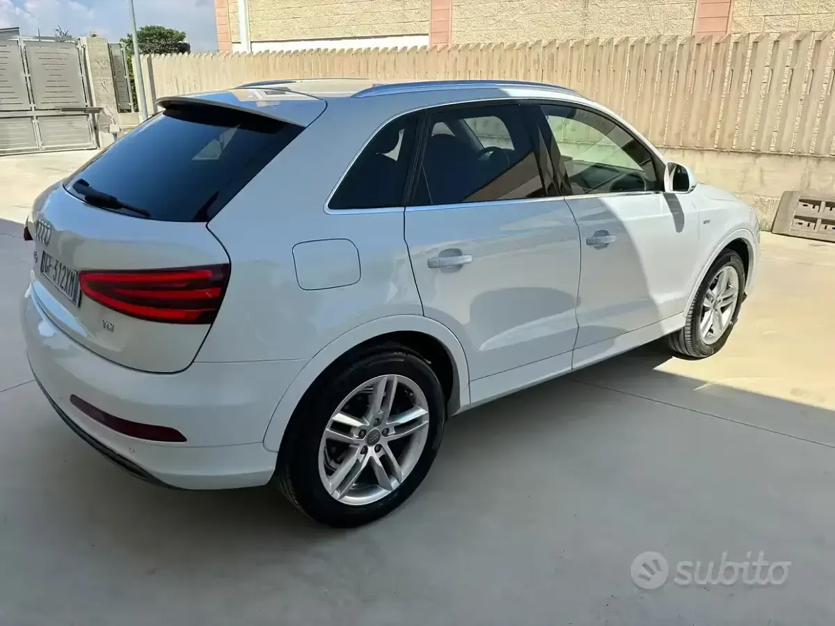 Usata Audi Q3 Design 140 CV (102 kW) 2014 Bianco SUV